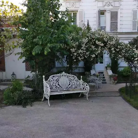 De Luxe Avec Jardin A 3km De Paris Apartment Sevres