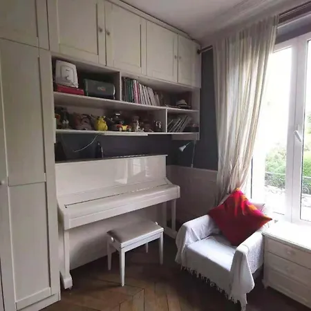 Apartment De Luxe Avec Jardin A 3km De Paris